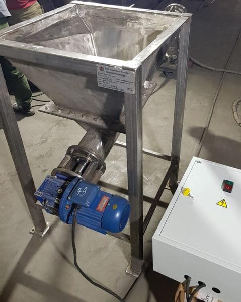 Транспортер шнековый (винтовой)       ТШ 159/1500 для переработки белка — фото 3